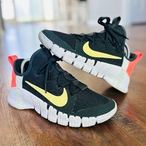 Nike Free Metcon women’s Sz 9.
